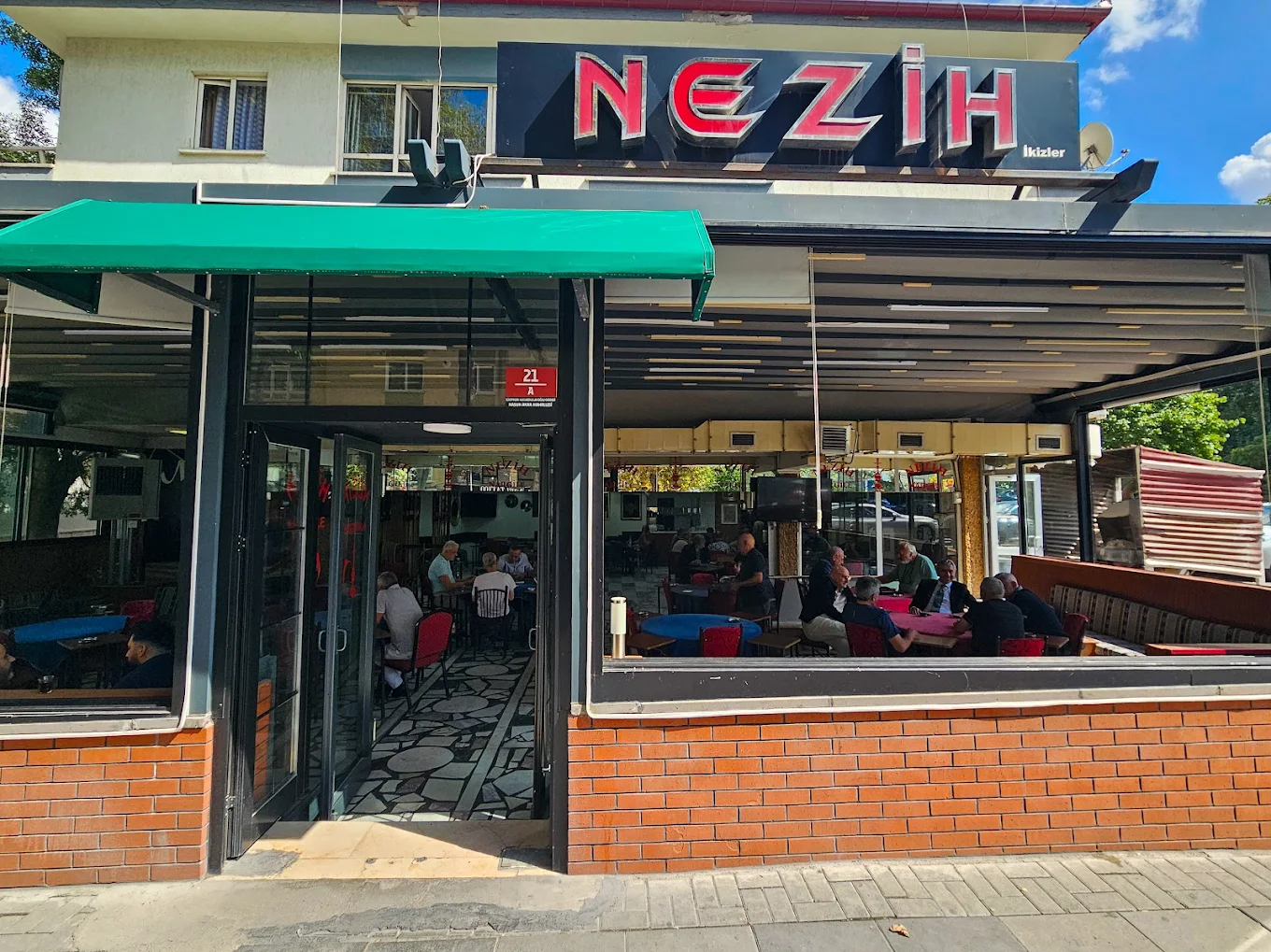 NEZİH NARGİLE